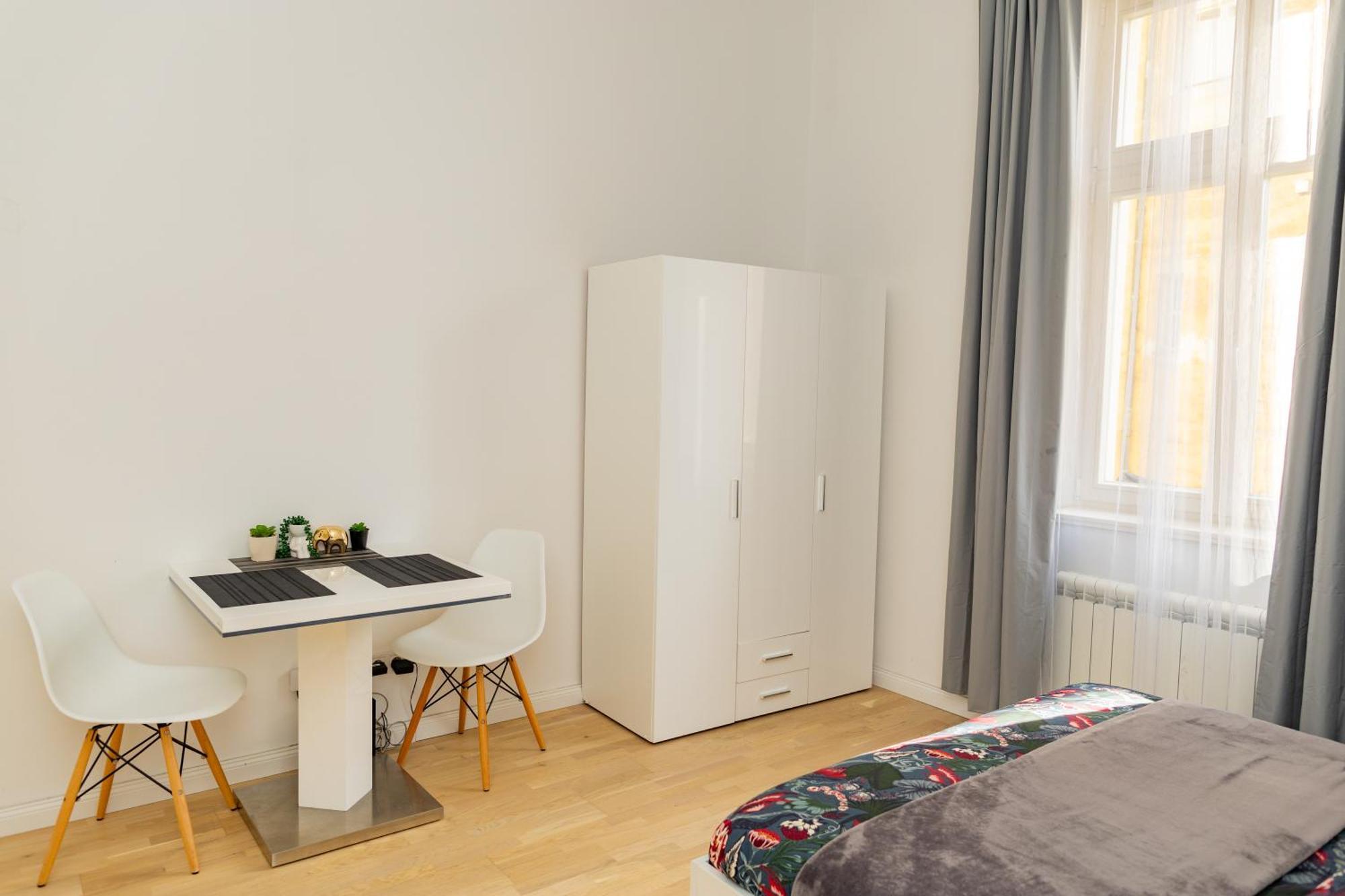 Wenceslas Square Apartment Prága Kültér fotó